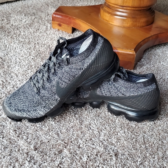 vapormax flyknit 2 oreo